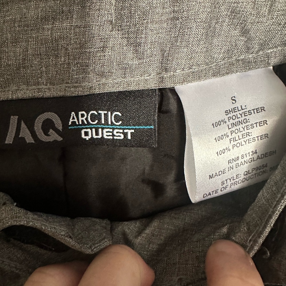 Worn once!! Stylish Gray Women's Boot Cut ski/snow pants - Picture 5 of 5